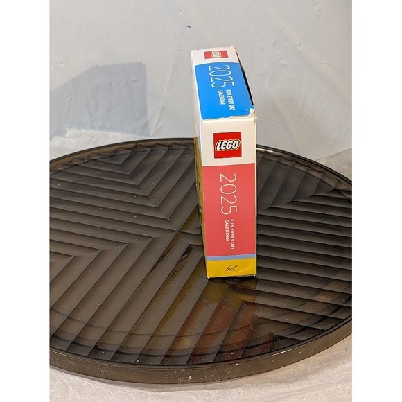 LEGO 2025 Fun Every Day Calendar - Picture 2 of 5